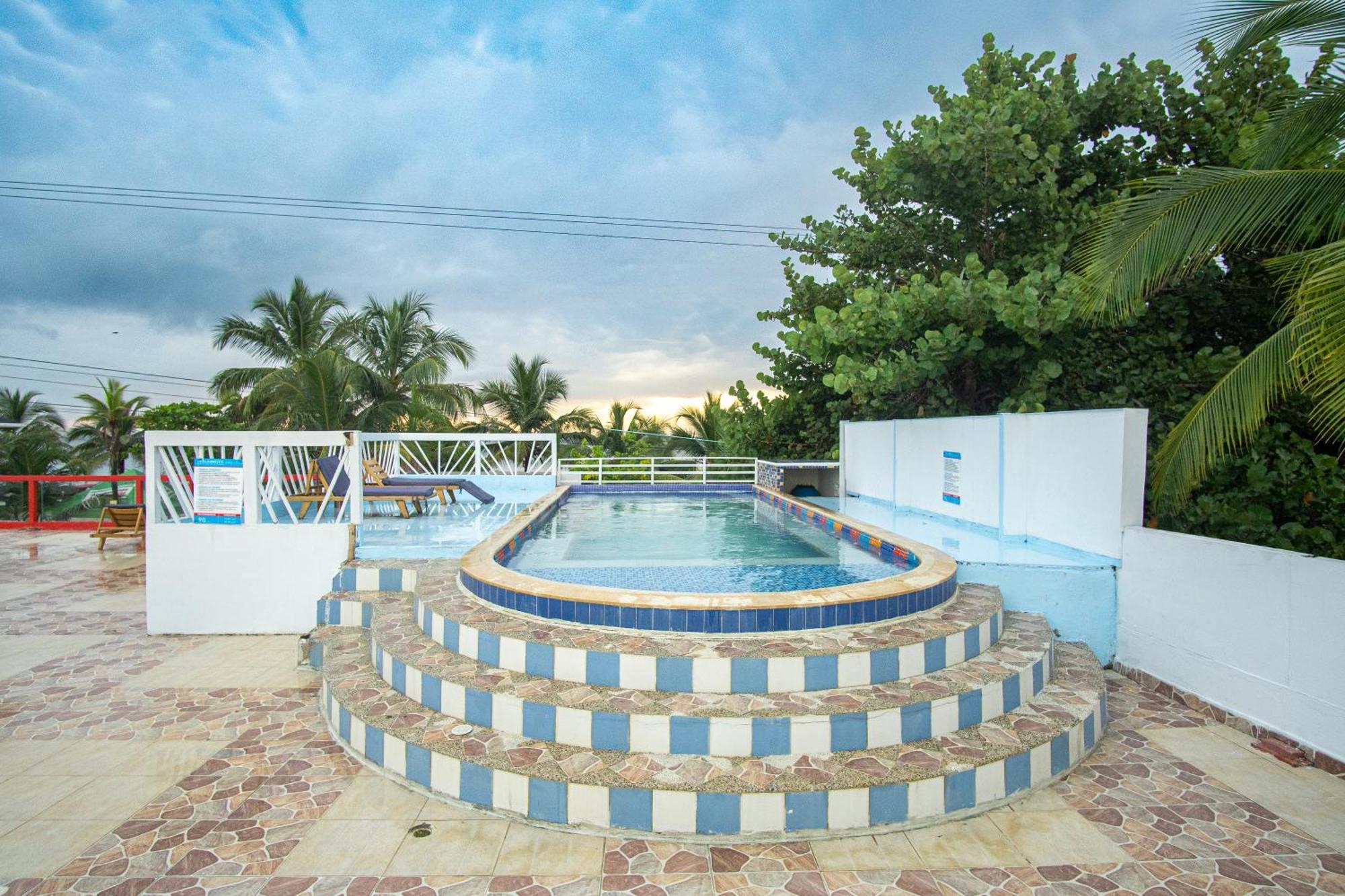 Hotel Playa Divina Coveñas Kültér fotó